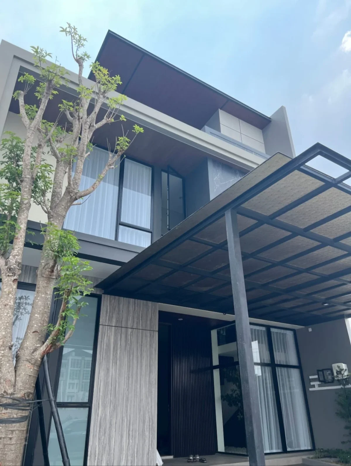 FULL Furnish Dijual Rumah Premium Exclusive Citraland dekat Gwalk Claymore 