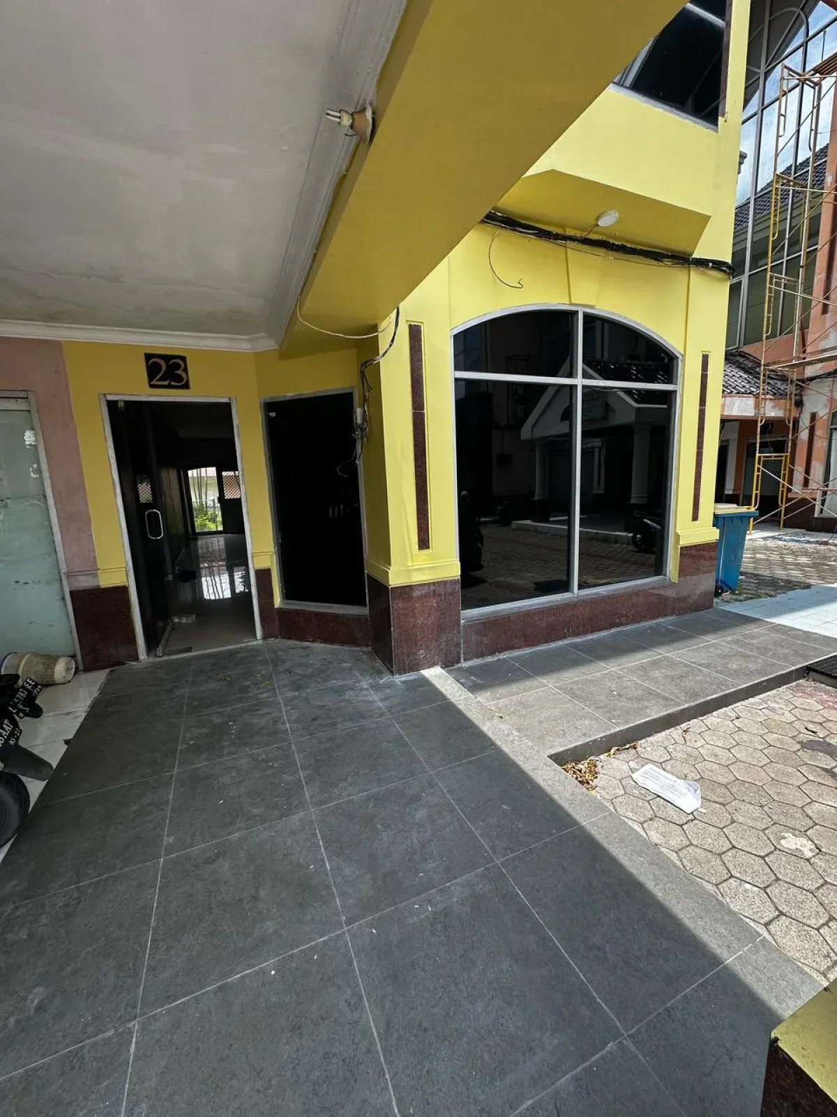 DIJUAL RUKO TAMAN BEVERLY SIAP PAKAI! 3 LANTAI - FULL BANGUNAN  - SURABAYA  - Galeri 2