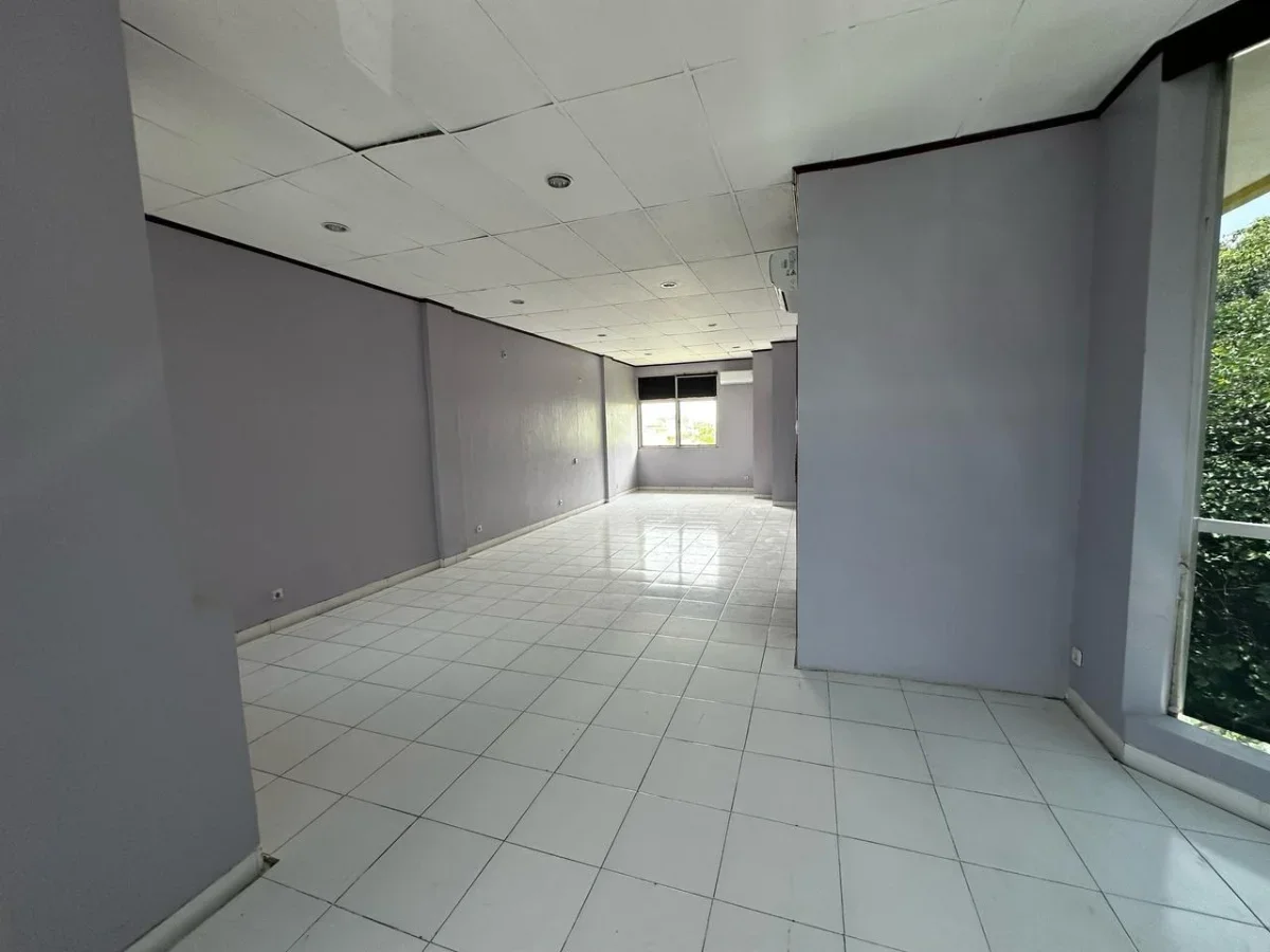 DIJUAL RUKO TAMAN BEVERLY SIAP PAKAI! 3 LANTAI - FULL BANGUNAN  - SURABAYA  - Galeri 7