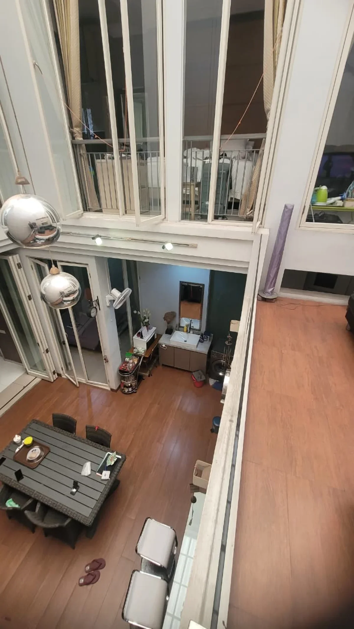 DIJUAL RUMAH 2 LANTAI SURABAYA PAKUWON INDAH - LOKASI STRATEGIS - Galeri 2