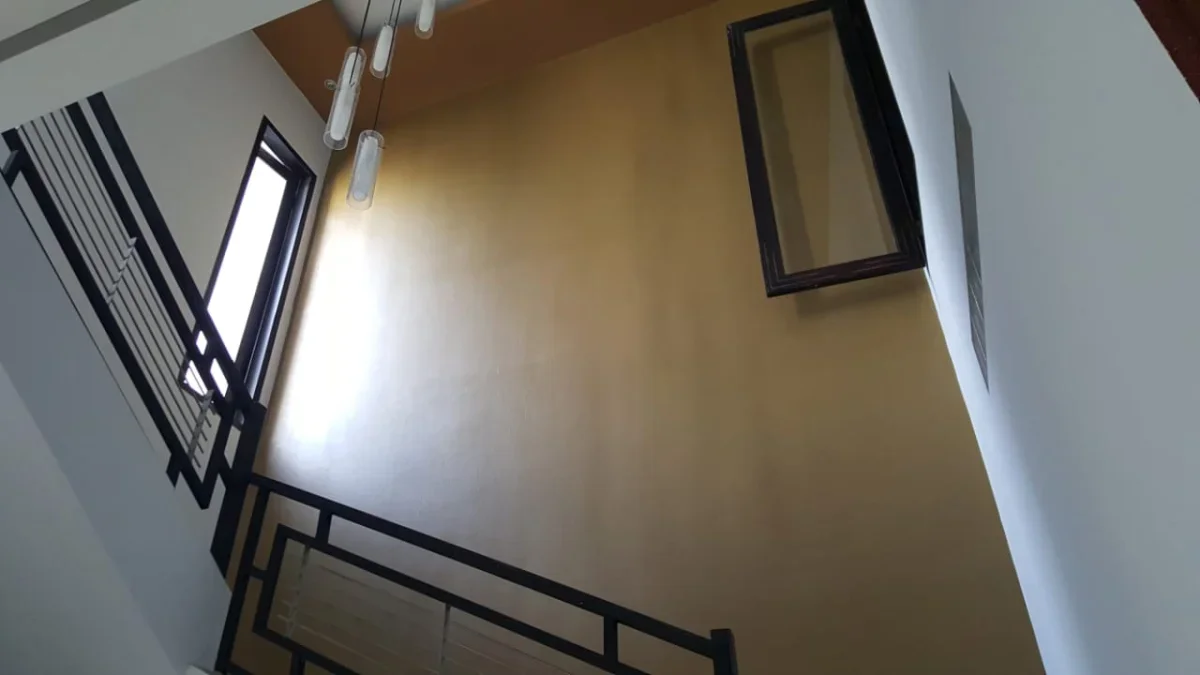 DIJUAL RUMAH MEWAH SURABAYA SIDOSERMO - AKSES MUDAH - Galeri 19