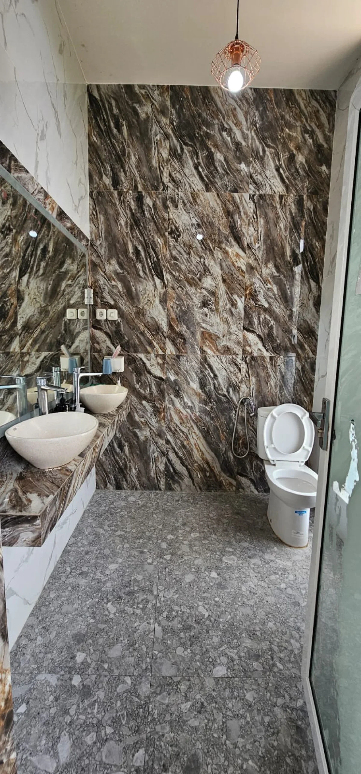 DIJUAL RUMAH SURABAYA ALAM HIJAU - Galeri 9