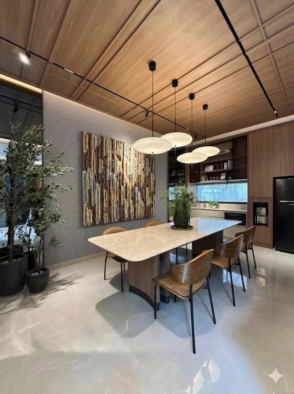 “Eksklusif! Palma Grandia Arden - Rumah Cantik di Lingkungan Elite CitraLand- Akses Cepat ke Tol & Kota Surabaya! - Galeri 3