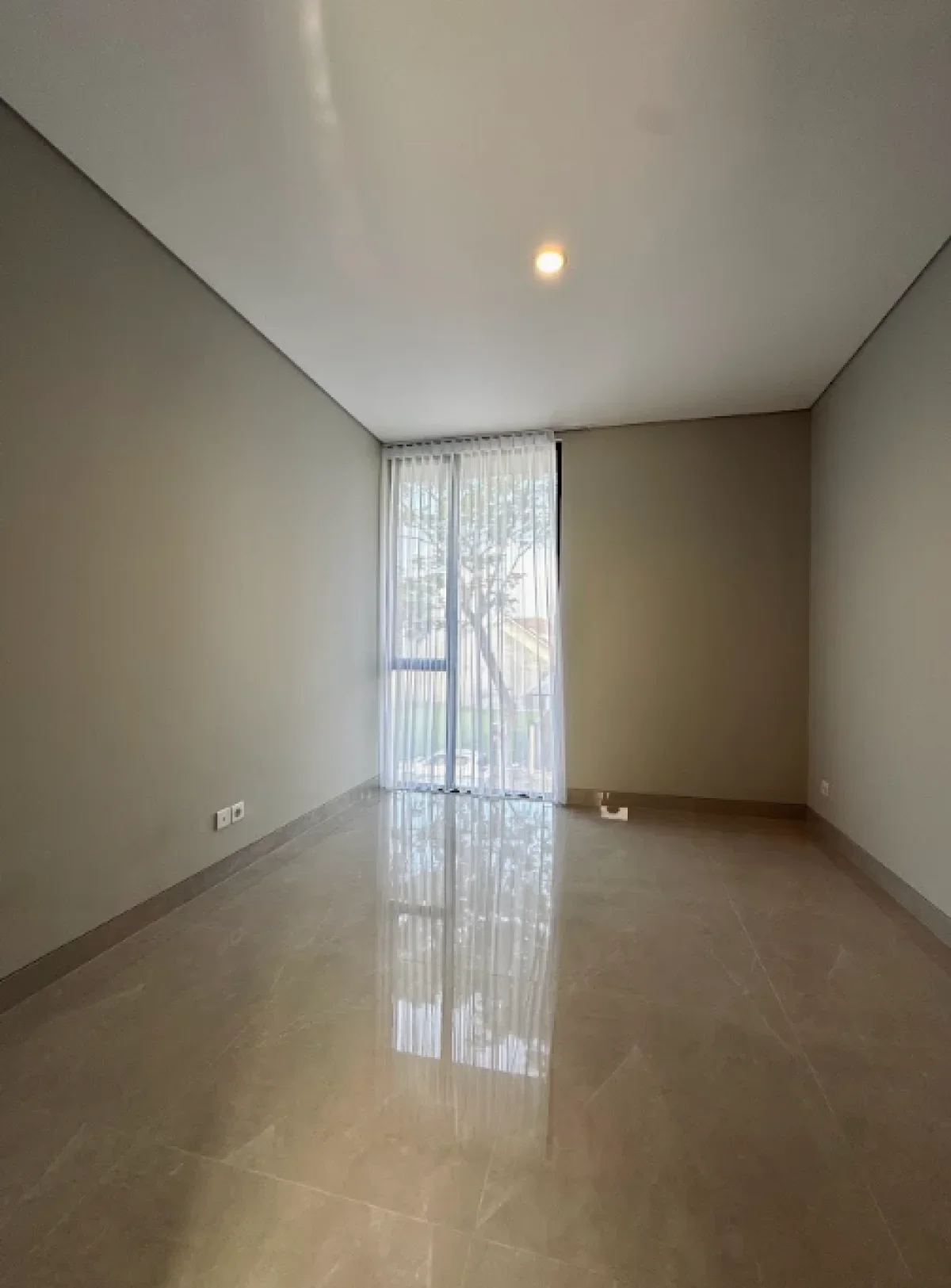 “Eksklusif! Palma Grandia Arden - Rumah Cantik di Lingkungan Elite CitraLand- Akses Cepat ke Tol & Kota Surabaya! - Galeri 8