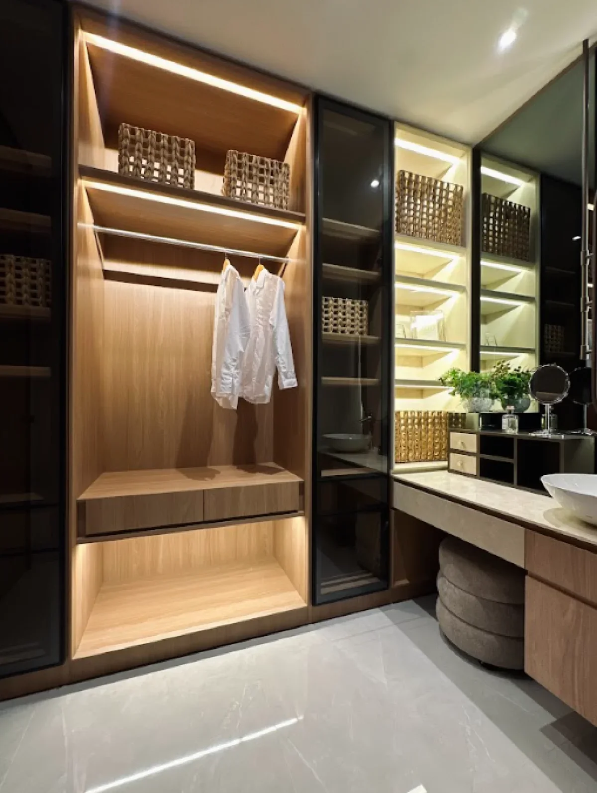 “Eksklusif! Palma Grandia Arden - Rumah Cantik di Lingkungan Elite CitraLand- Akses Cepat ke Tol & Kota Surabaya! - Galeri 12