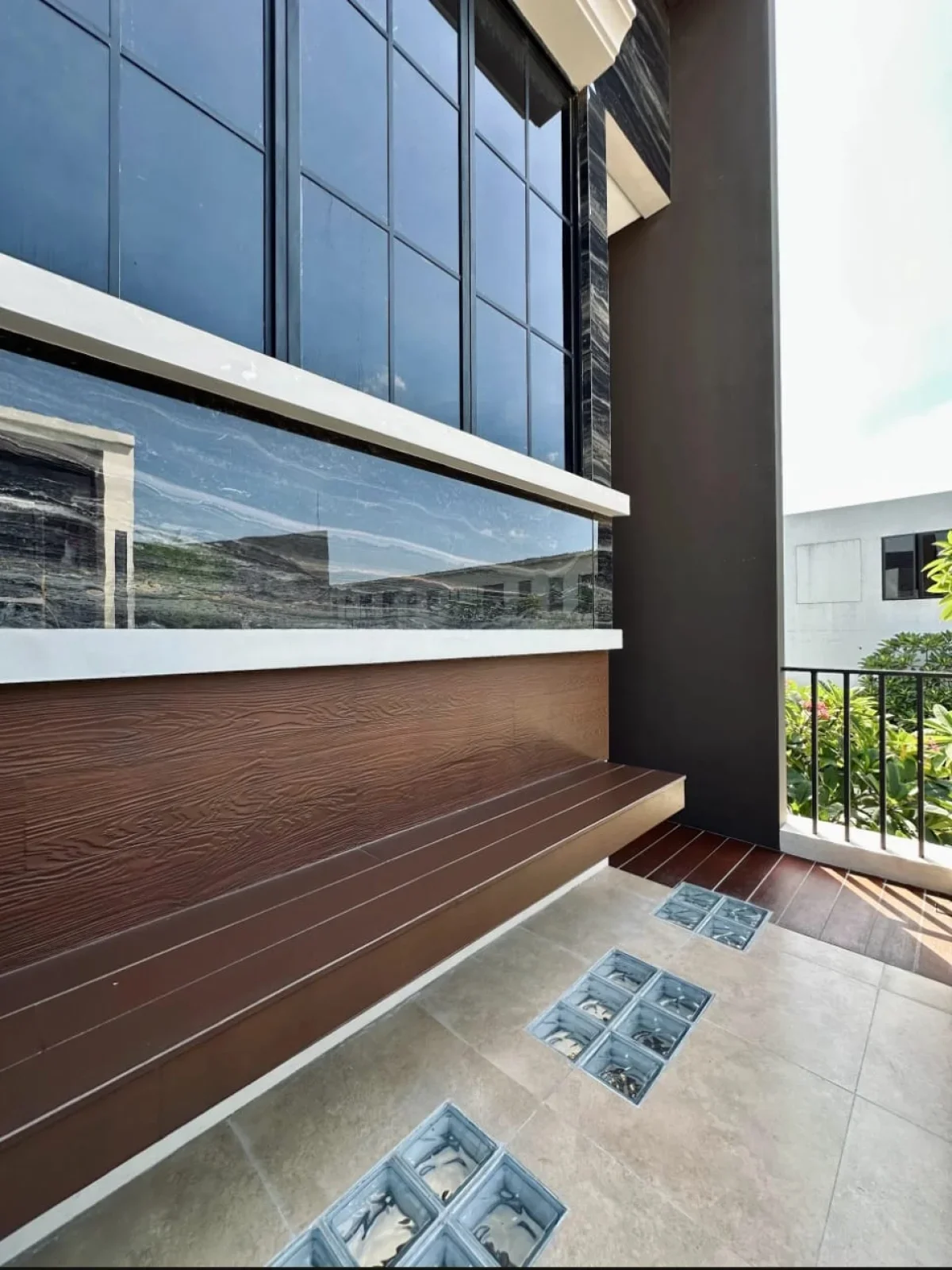 Rumah dekat UNESA Wiyung Pakuwon Mall WBM - Galeri 4