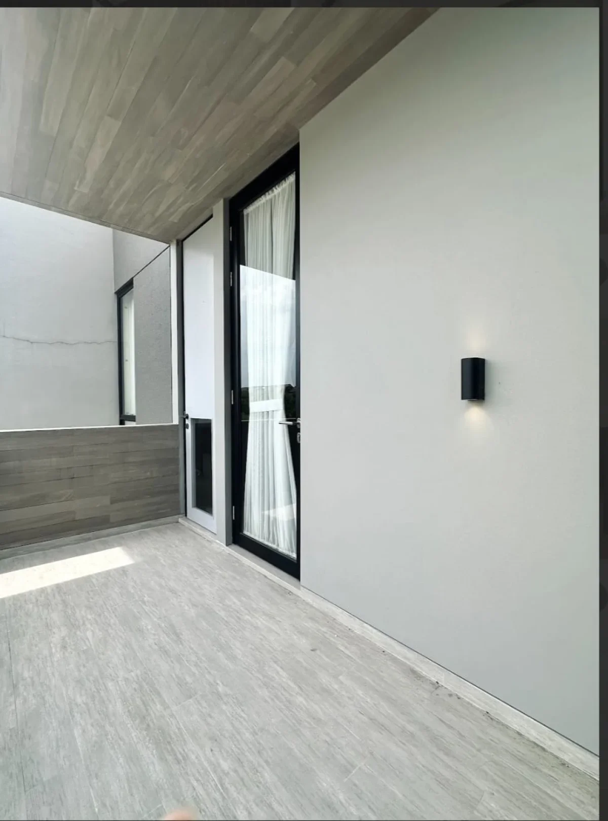 Rumah Central Park Merr dekat Bandara Juanda - Galeri 10