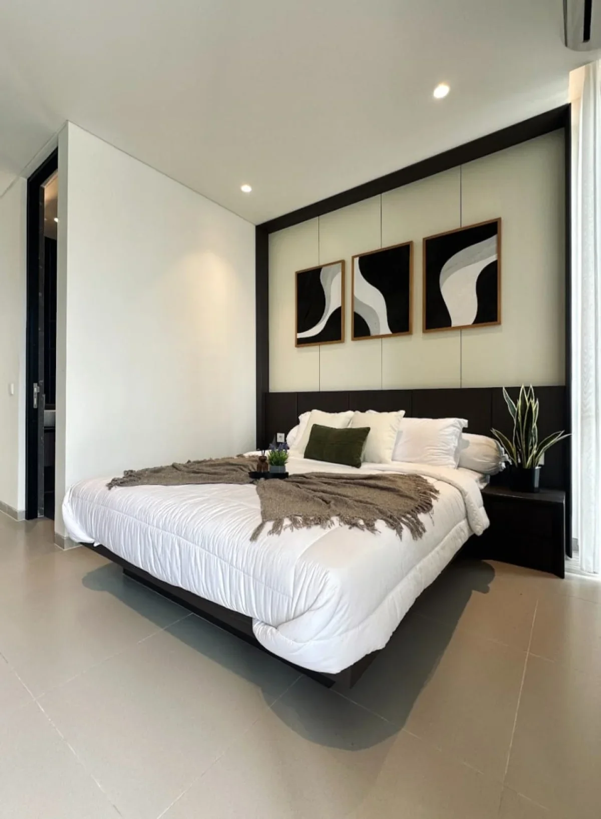 Rumah Central Park Merr dekat Bandara Juanda - Galeri 11