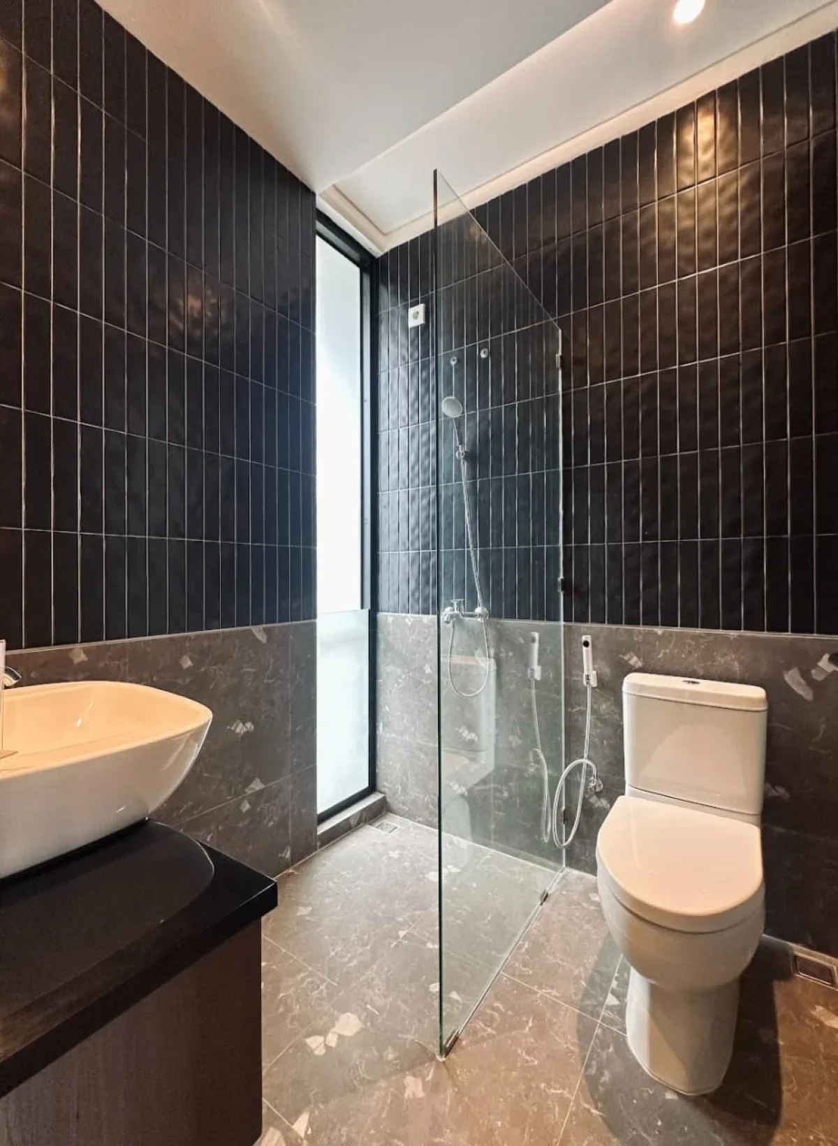 Rumah Central Park Merr dekat Bandara Juanda - Galeri 12