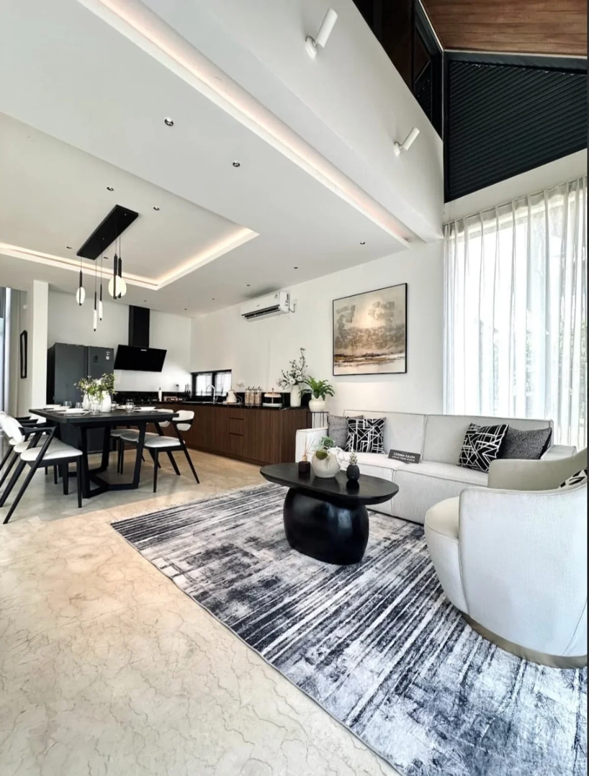 Rumah Classic Surabaya Royal Residence tipe Margaret area Lontar - Hunian Strategis - Galeri 4