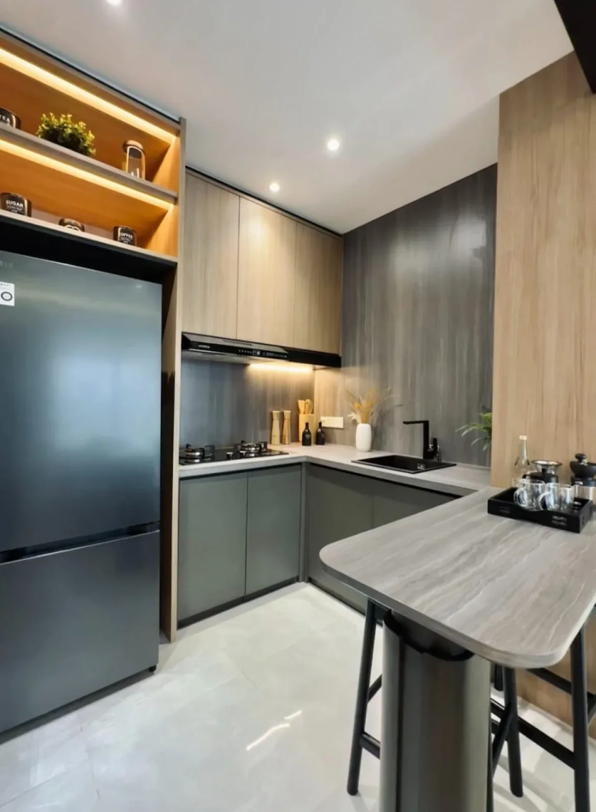 Rumah Surabaya Northwest Garden tipe Giana CitraLand - dekat Gwalk - Galeri 6