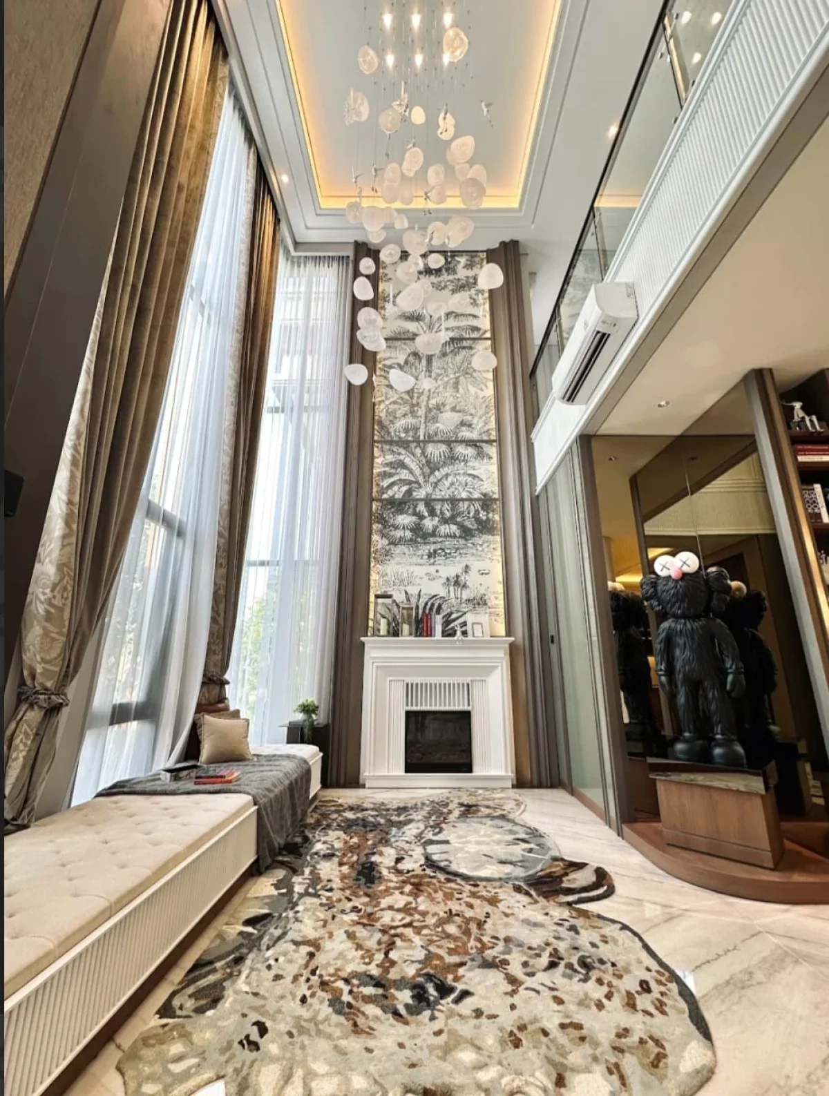 Rumah Luxury Pakuwon City Surabaya Timur tipe Jeremy - dekat Kampus ITS - Galeri 2