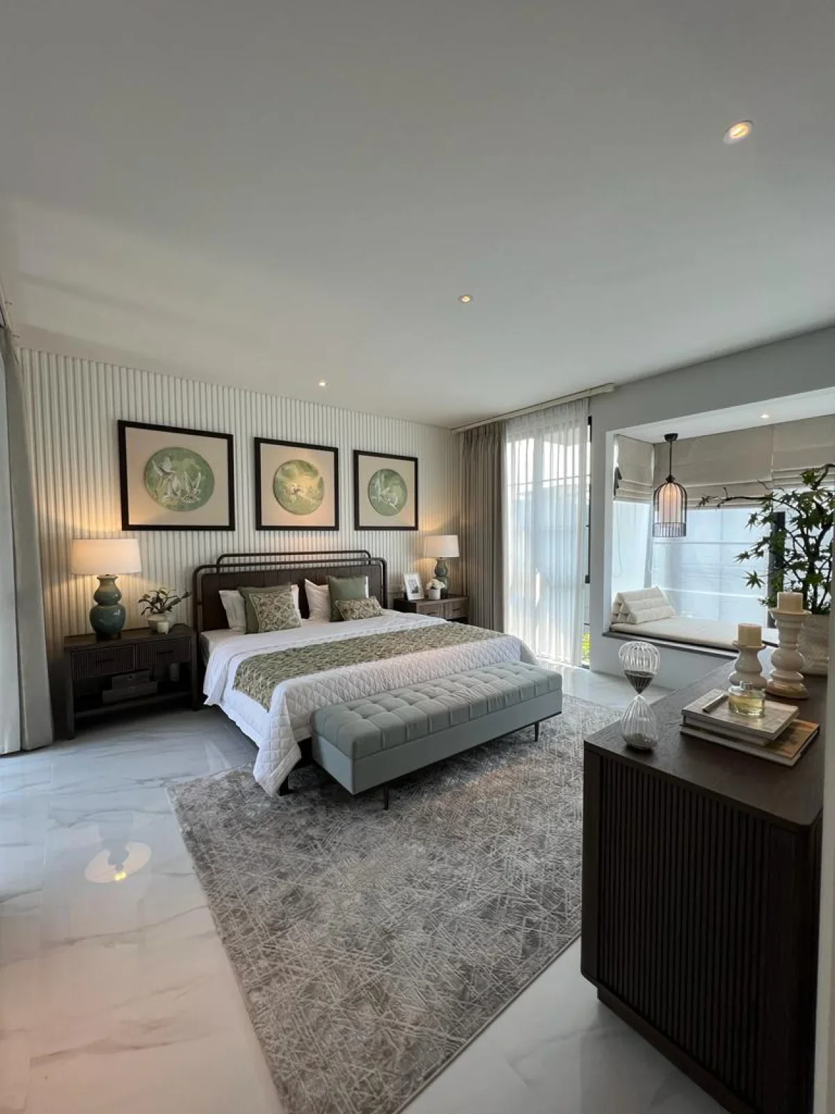 Rumah Mewah Eastwood Aquamarine + Lift – Desain Elegan & Modern - Surabaya Barat  - Galeri 9