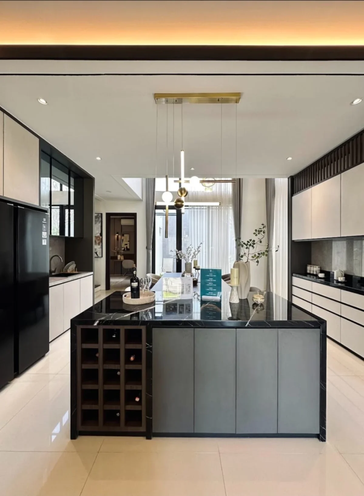 Rumah Minimalis Modern Graha Natura tipe IlLona Surabaya Barat - Galeri 4