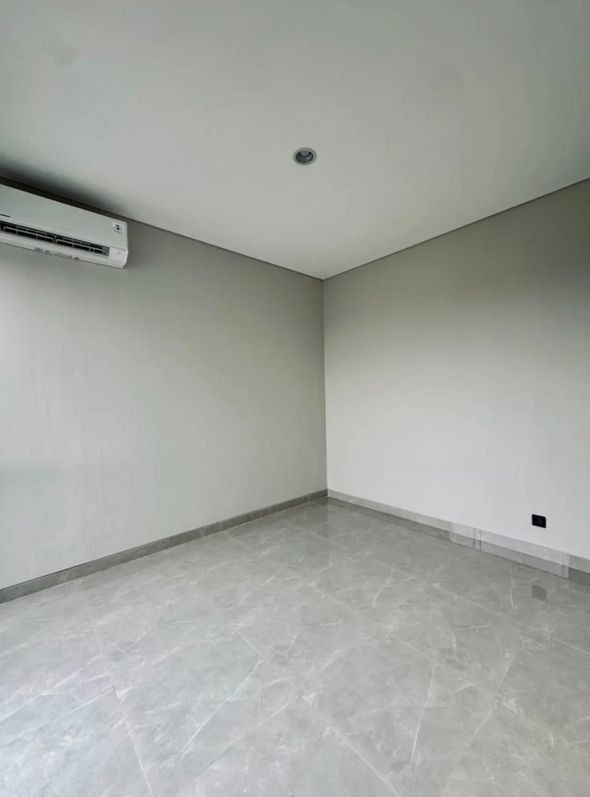 Rumah Modern Dempsey Hill Olive CitraLand Surabaya Barat - dekat gwalk dan Universitas Ciputra - Galeri 7