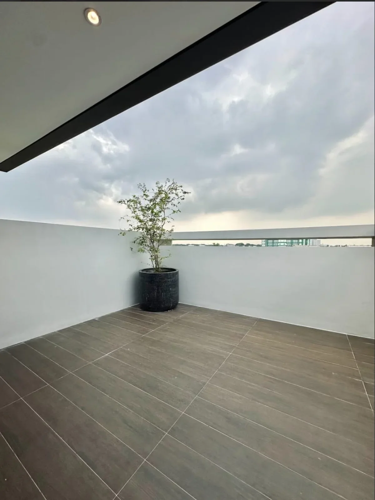 Rumah Modern Dempsey Hill Olive CitraLand Surabaya Barat - dekat gwalk dan Universitas Ciputra - Galeri 12