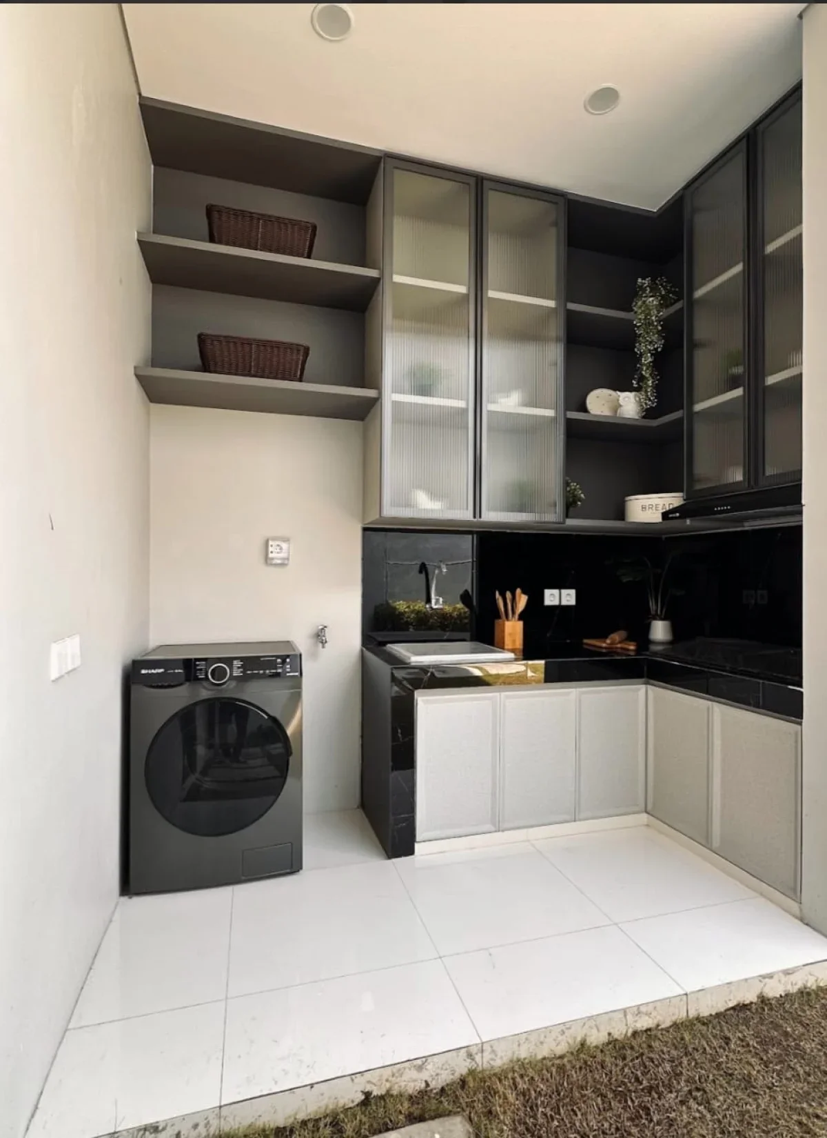 Rumah Premium Cluster Surabaya Barat GreenLake tipe Montreal  - Galeri 6