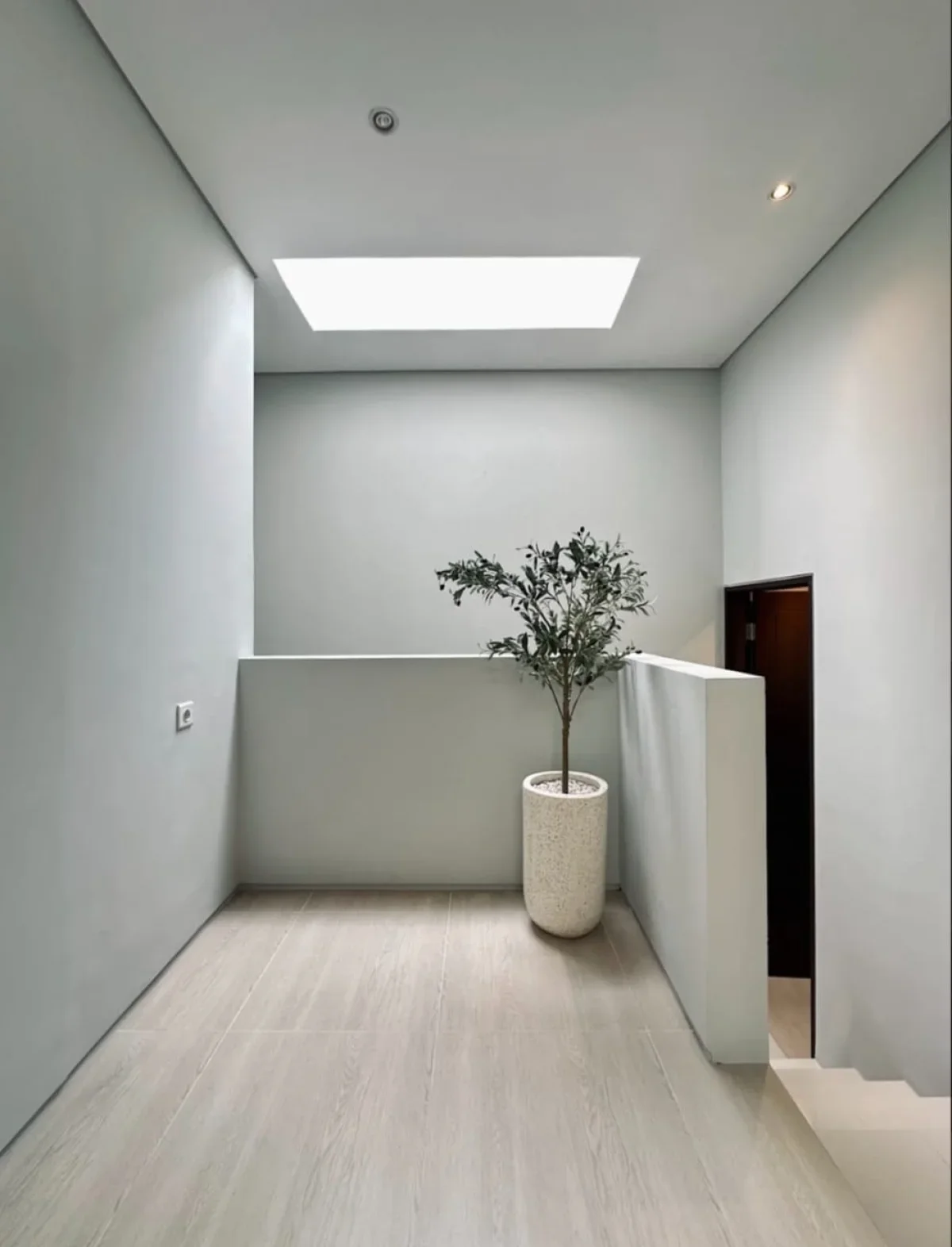 Rumah Crystal Golf Carnelian Surabaya Barat - dekat Gwalk dan Ciputra Hospital - Galeri 4