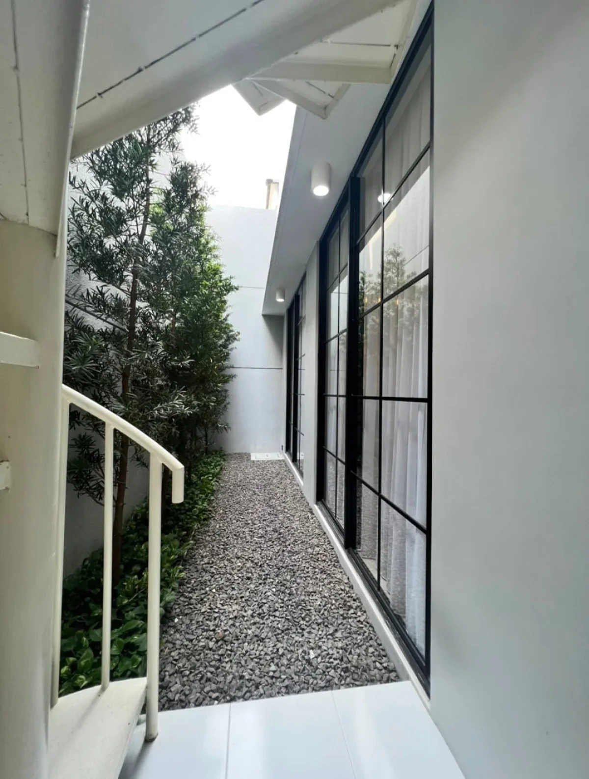 UnitReady! Rumah Premium Buona Vista - Tipe Ambrosia Mewah & Elegan - CitraLand Surabaya Barat  - Galeri 9